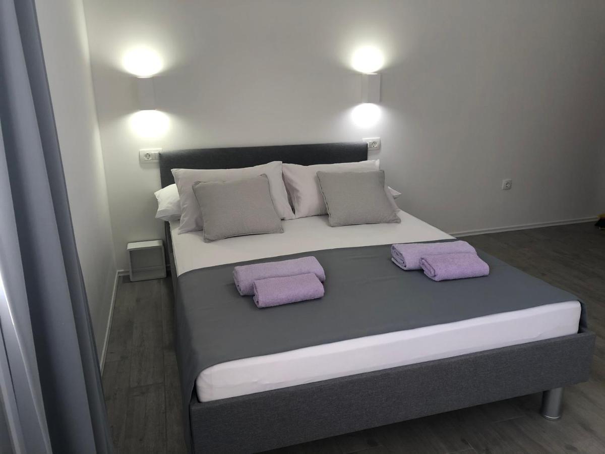 Apartmani Milka I Jozo Omiš Exteriör bild