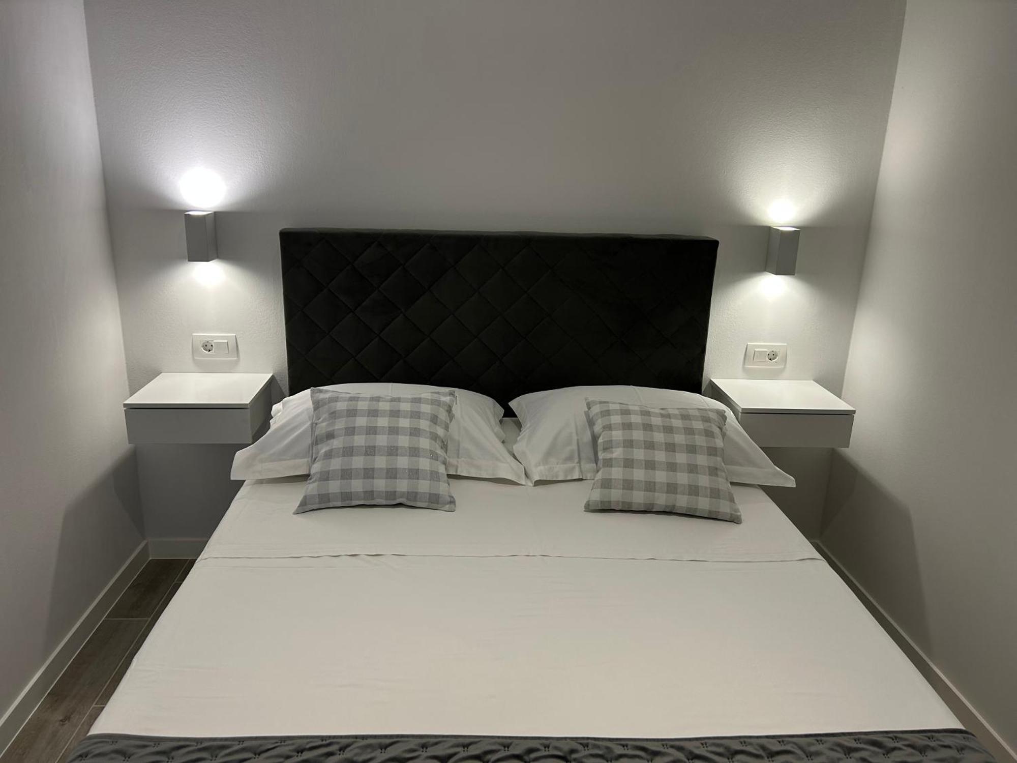 Apartmani Milka I Jozo Omiš Rum bild
